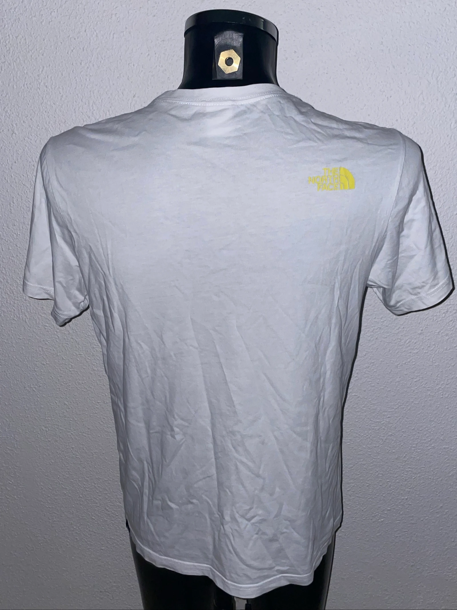Camiseta The North Face / Talla: M / Muy buen estado / Logotipo serigrafiado – photo 3